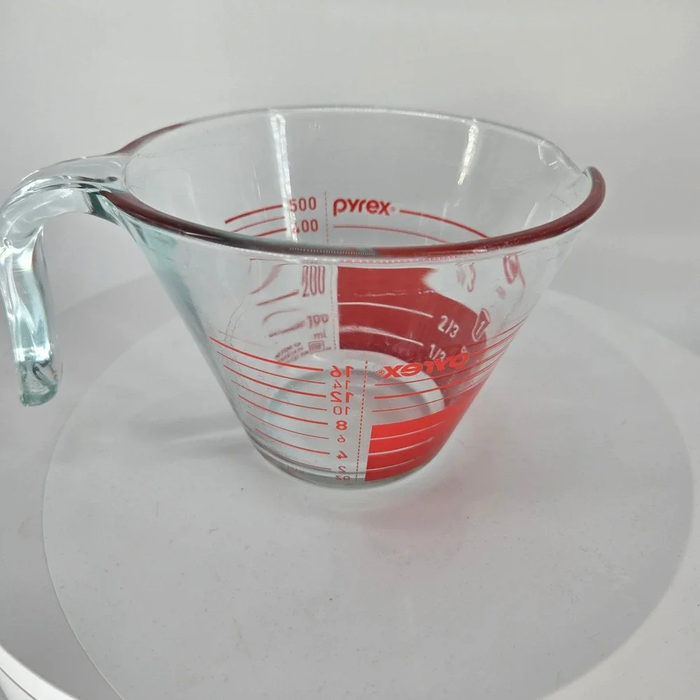 Vintage Pyrex 2 Cup Glass Measuring Cup Red Lettering 16oz 500ml Made in‎ USA